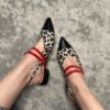 Slingback maculata