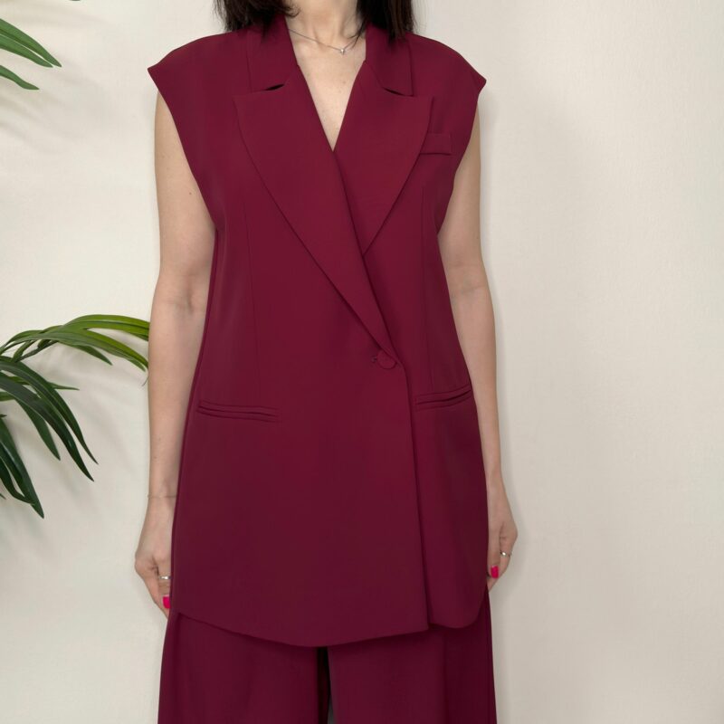 TENSIONE IN - Gilet lungo vino