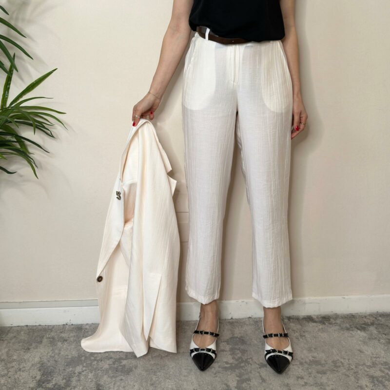 TENSIONE IN - Pantalone carrot panna