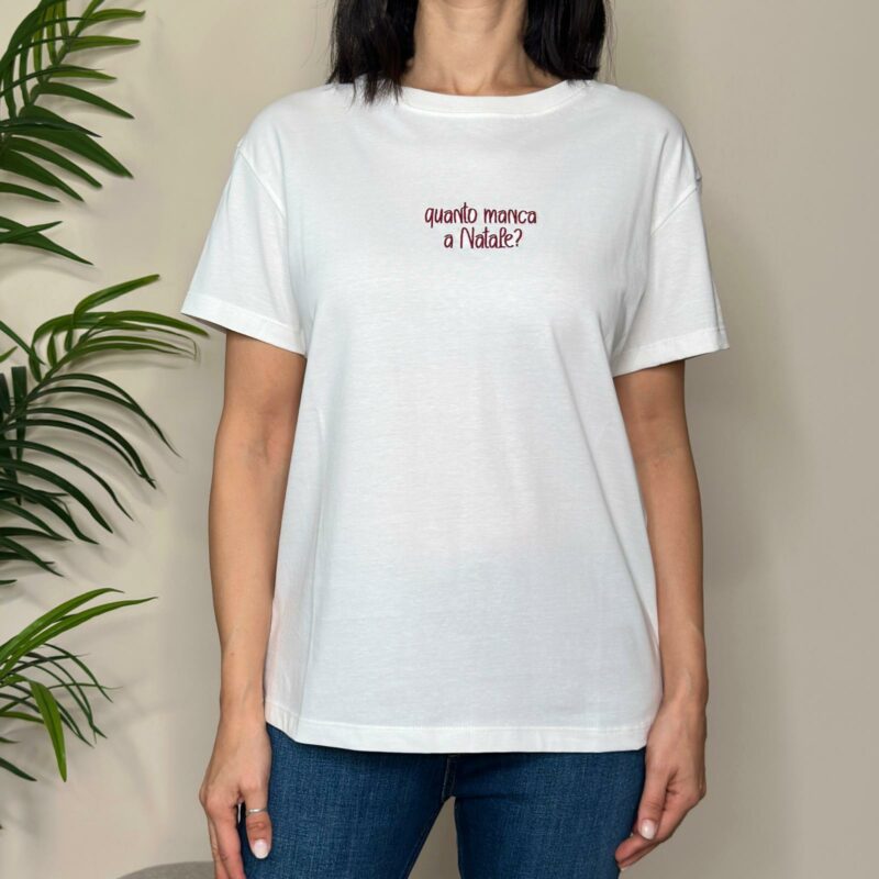 HAVEONE - T-shirt "Quanto manca a natale"