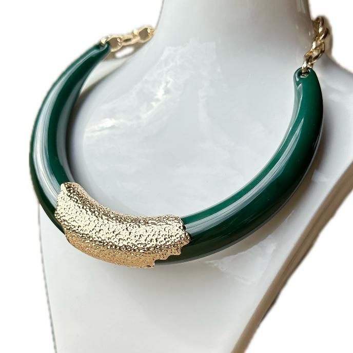 Collana girocollo verde
