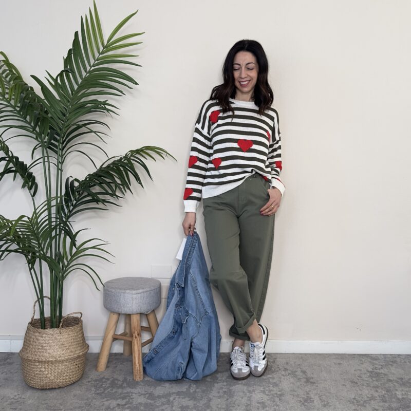 BLUE JOINT - Maglia cuori rossi riga verde