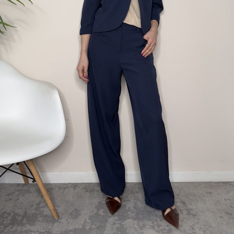 TENSIONE IN - Pantalone barrel blu