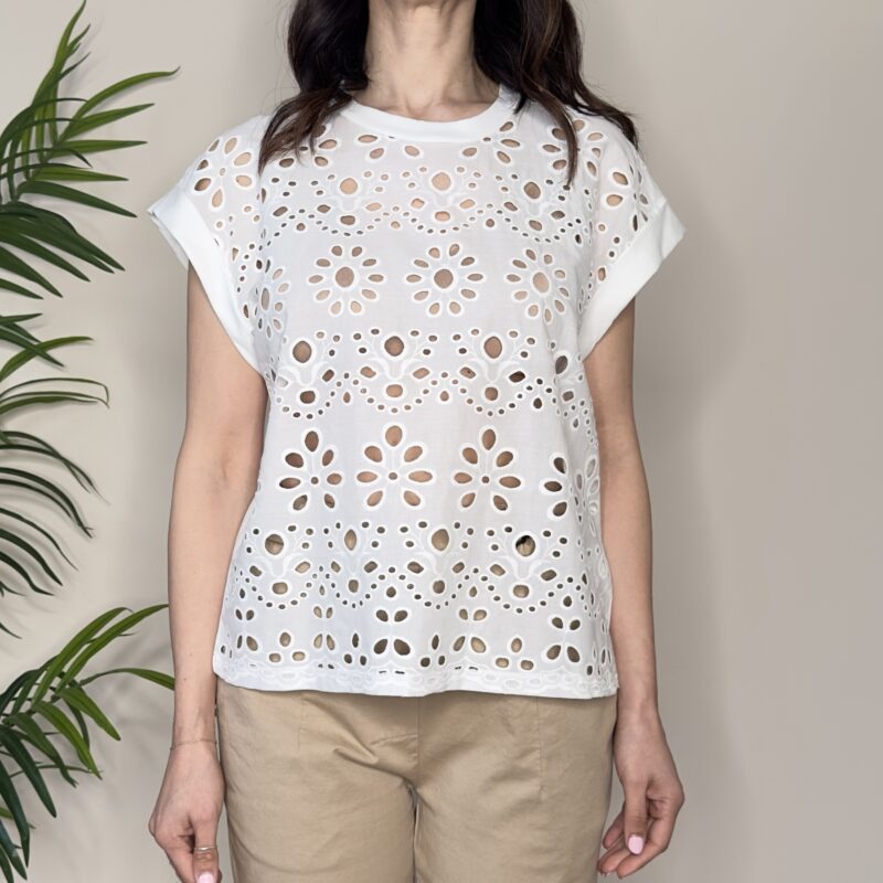 TENSIONE IN - T-shirt macramè bianca