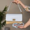 Pochette rafia e pelle azzurro