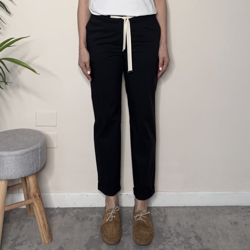 VICOLO - Pantalone nero con elastico in vita