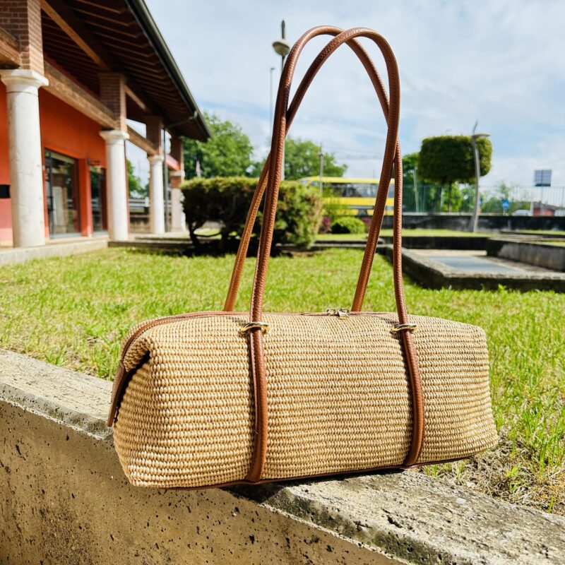 Borsa baguette rafia e pelle cuoio
