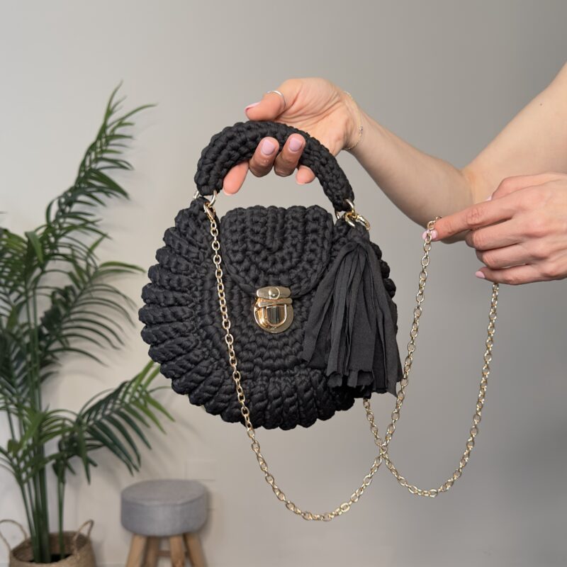 Pochette in tessuto intrecciata