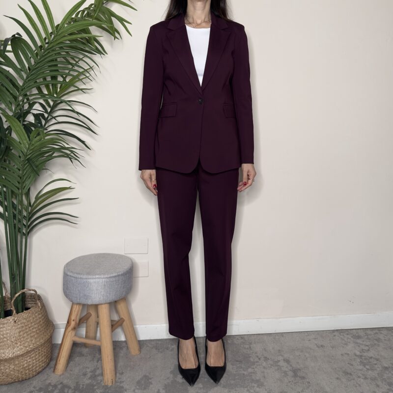 TENSIONE IN - Pantalone sigaretta punto Milano bordeaux