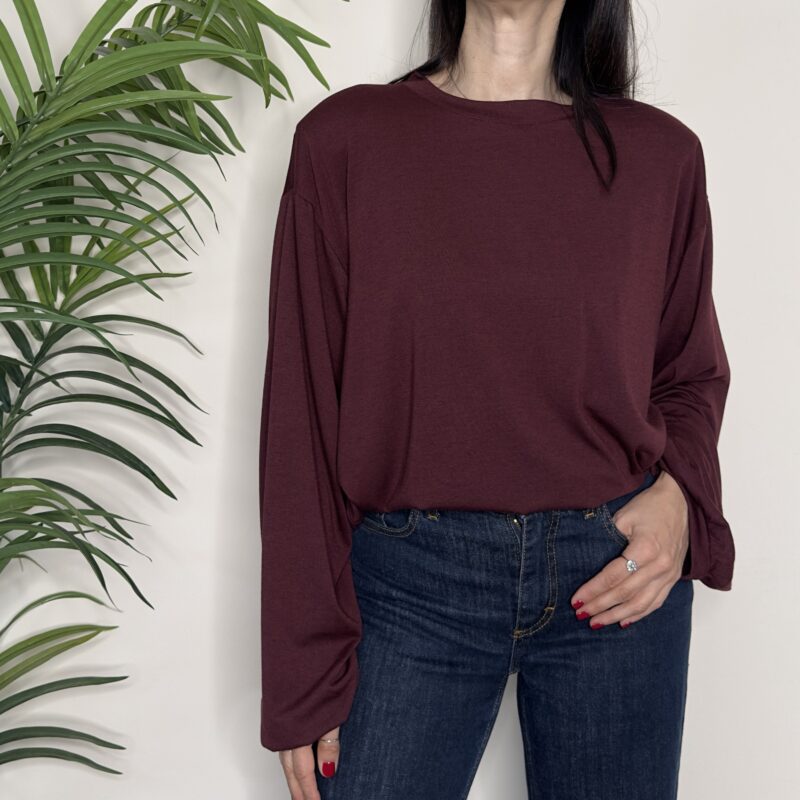 TENSIONE IN - Maglia spalline vino