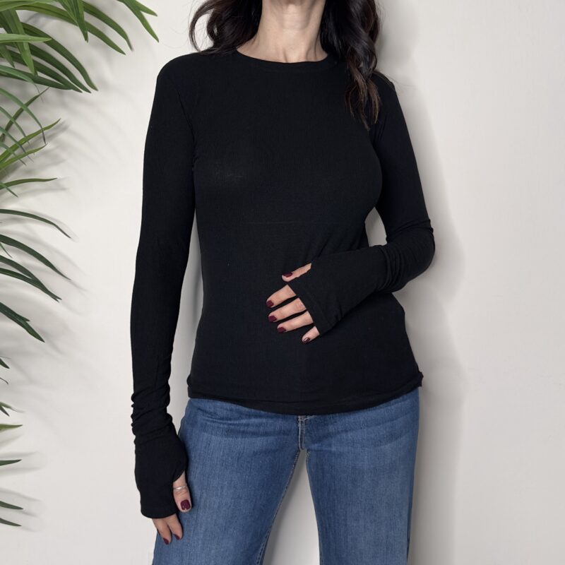 TENSIONE IN - Maglia paricollo manicotto nero